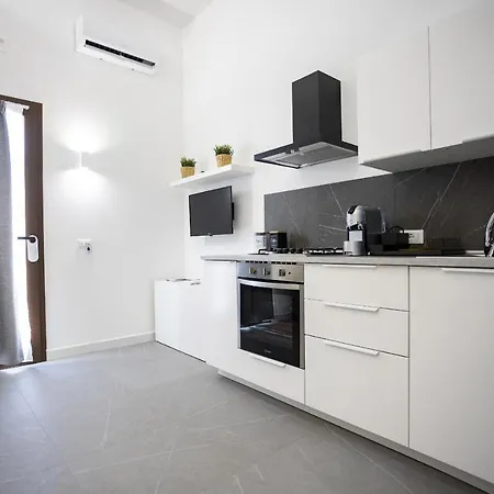 Acquaro Suite Apartments San Vito Lo Capo Buitenkant foto